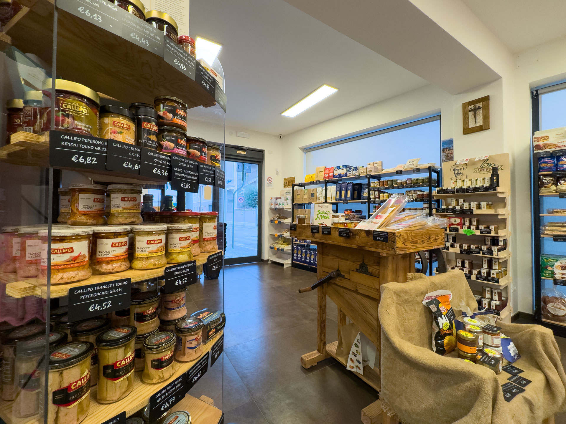 puntovendita-salumeria-da-albano7
